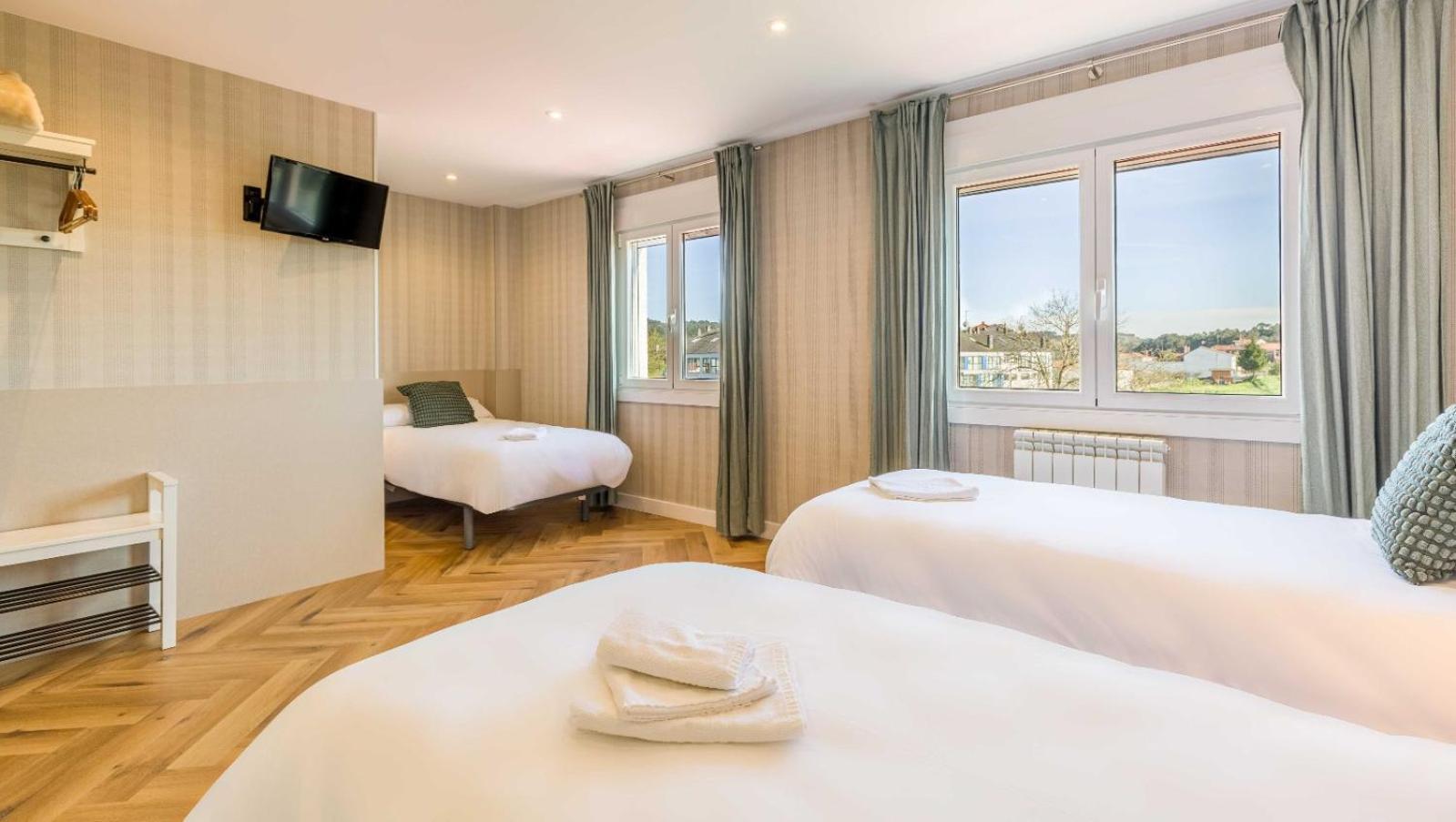 Pension 9 De Abril Педрусо Экстерьер фото
