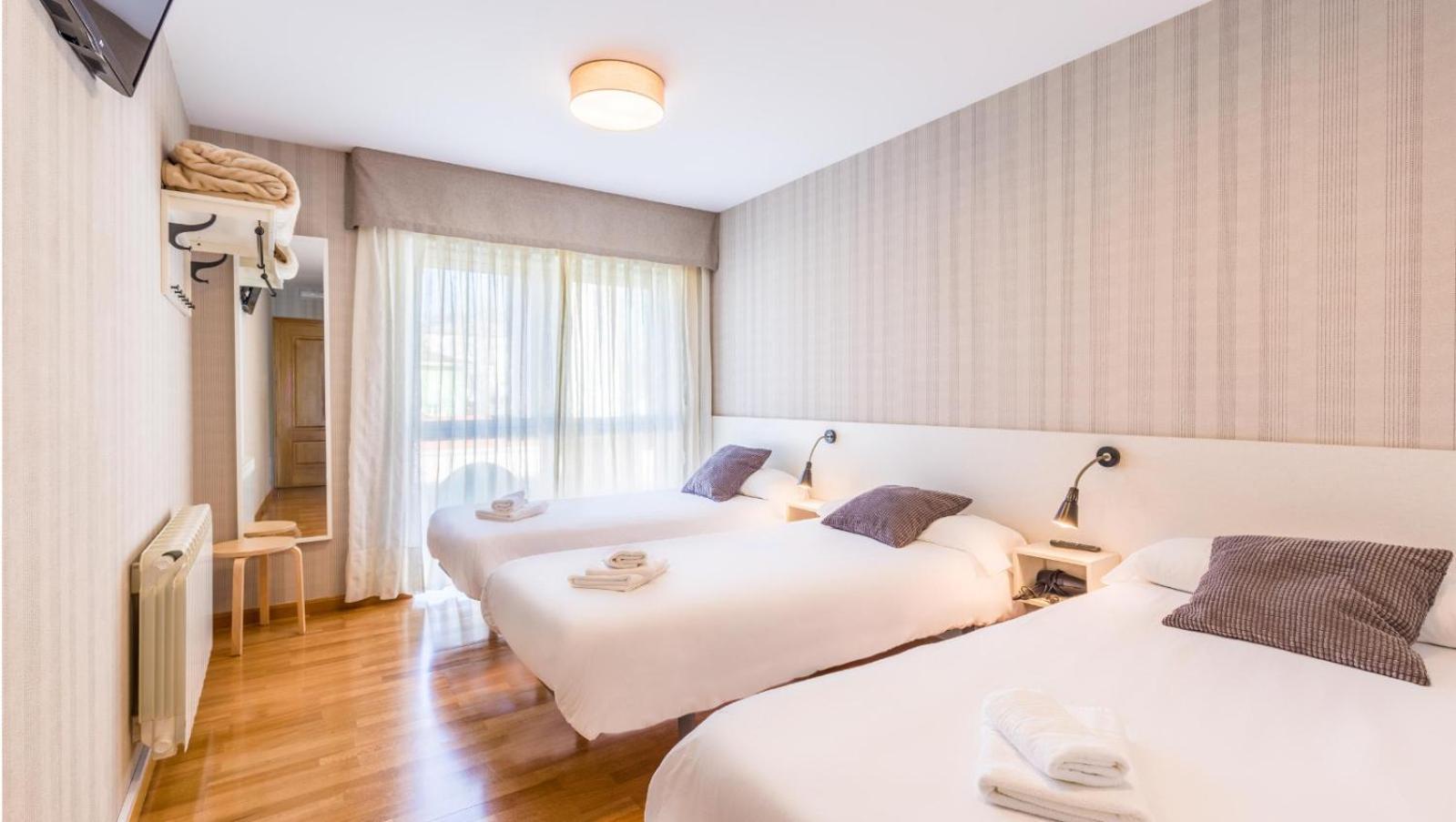 Pension 9 De Abril Педрусо Номер фото
