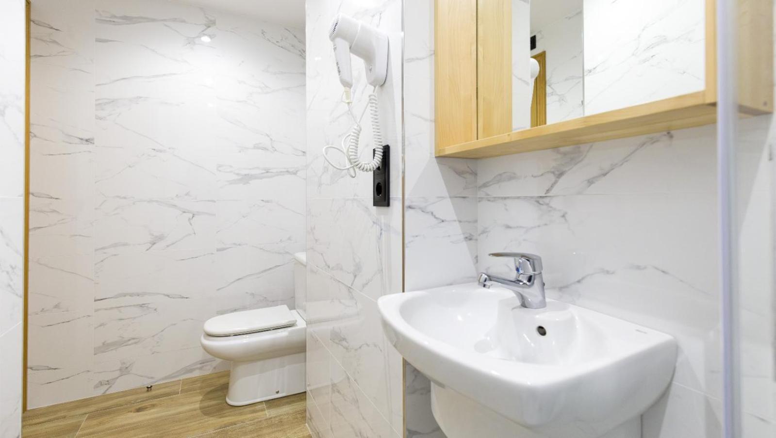 Pension 9 De Abril Педрусо Экстерьер фото
